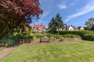 Photo 13- click for photo gallery